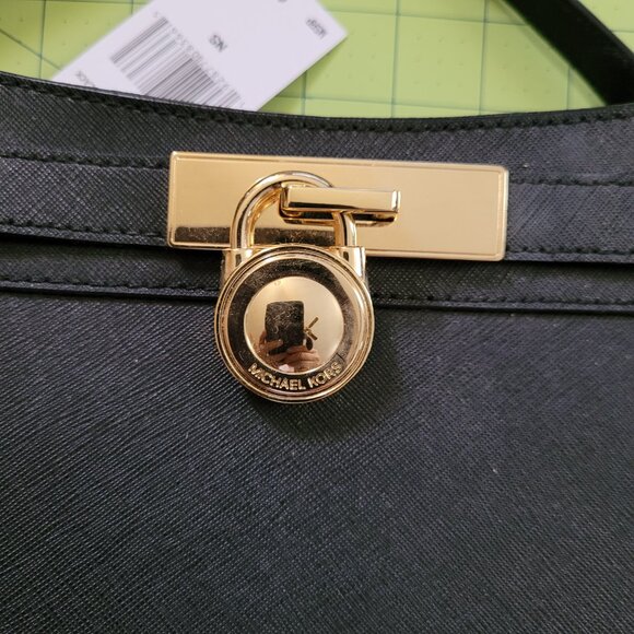 NWT MK Hamilton Leather Medium Top Zip Gold Chain Crossbody Bag $248 Retail - Picture 2 of 9